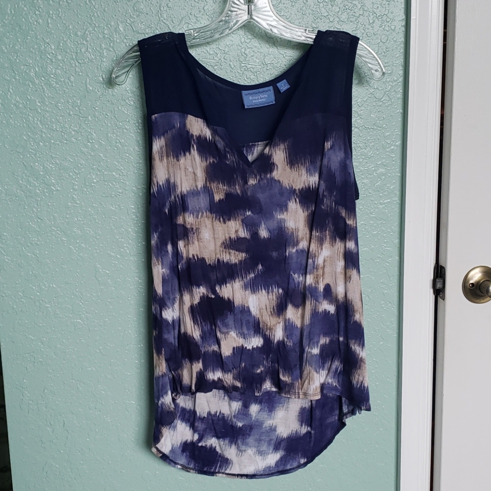 Vera wang floral shirt